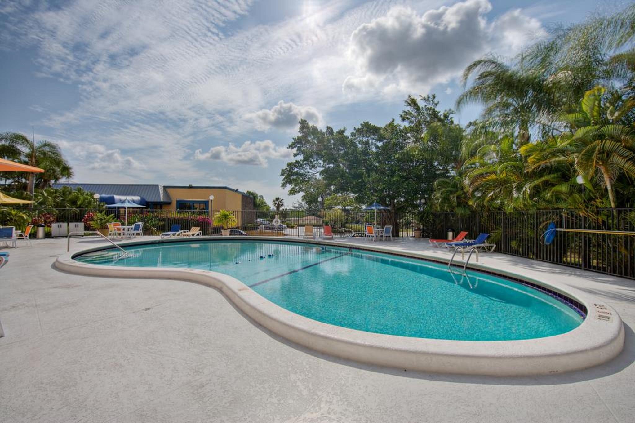 The Inn At Boynton Beach Exterior photo