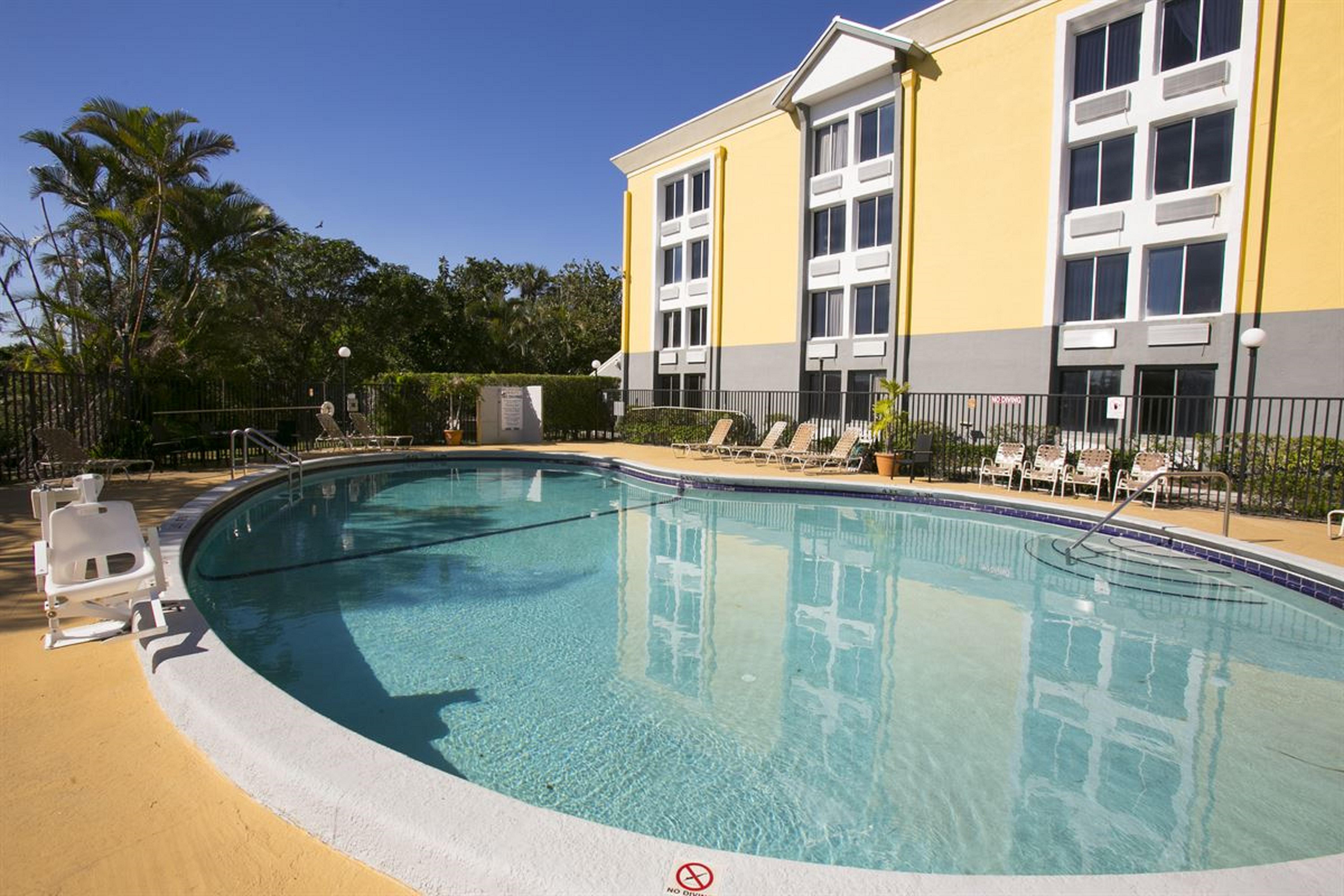 The Inn At Boynton Beach Exterior photo